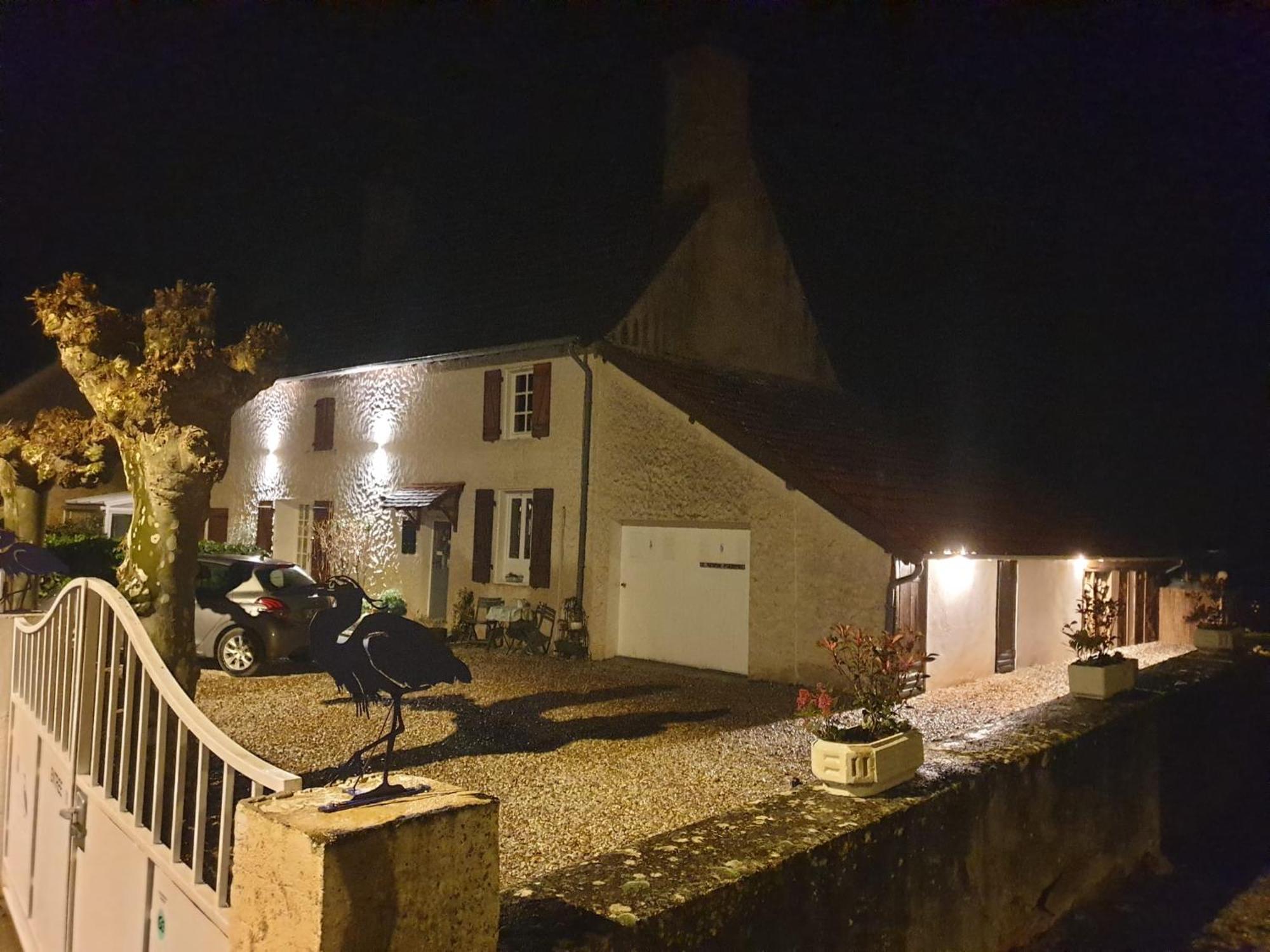 Le Heron Pourpre B&B Gastronomique Cronat Екстериор снимка